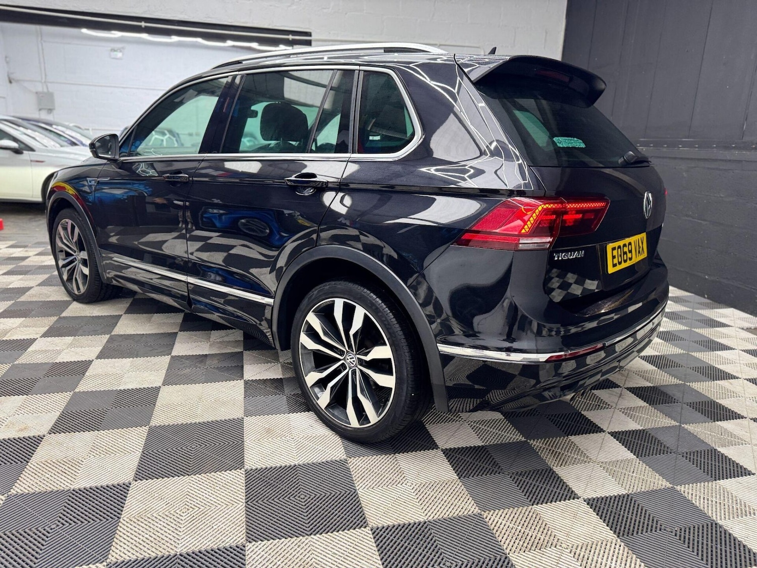 Used Volkswagen Tiguan 2019 for sale - 76589111: Photo 20