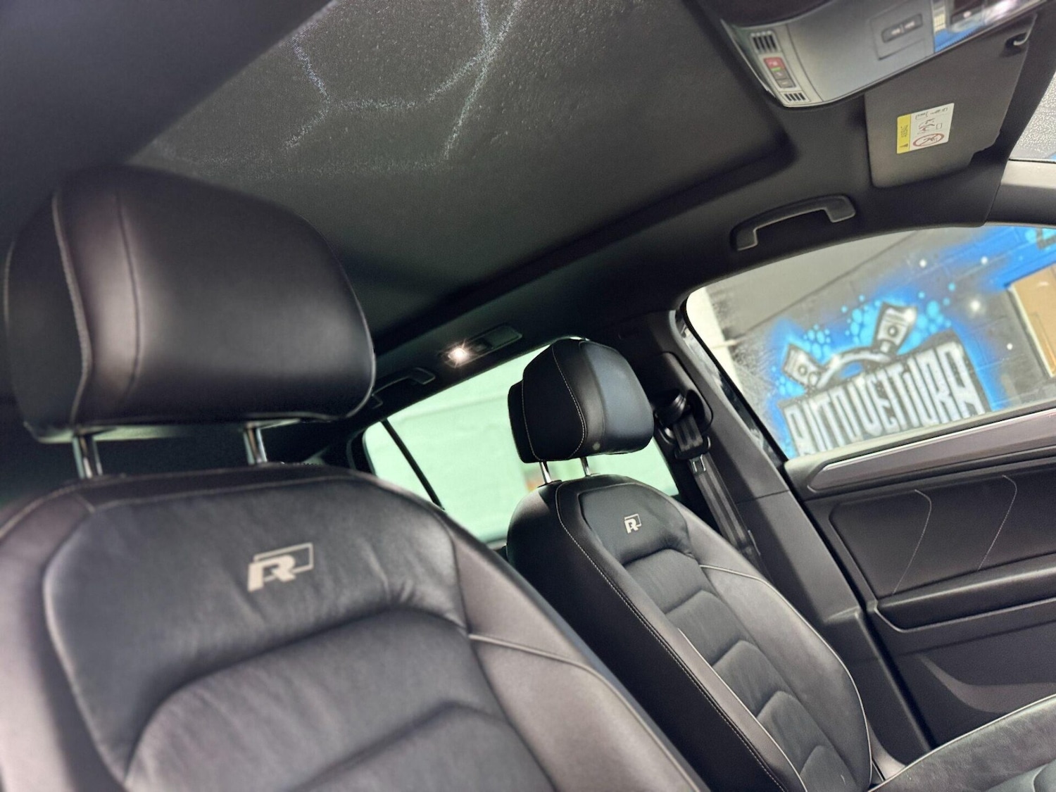 Used Volkswagen Tiguan 2019 for sale - 76589111: Photo 34