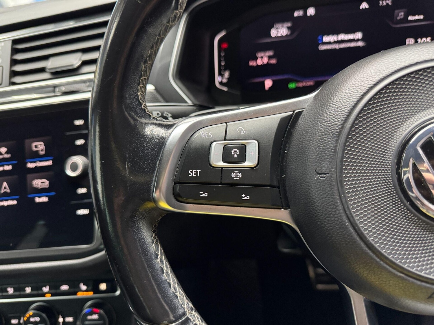 Used Volkswagen Tiguan 2019 for sale - 76589111: Photo 39