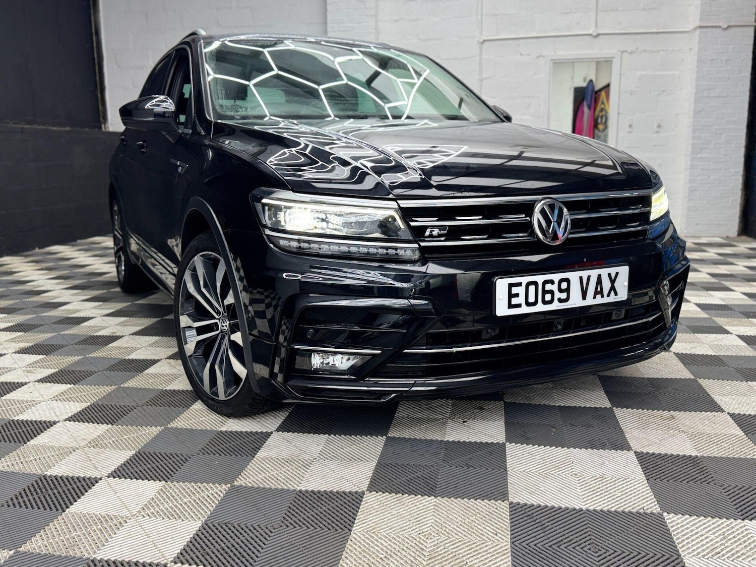 Used Volkswagen Tiguan 2019 for sale - 76589111: Photo 4