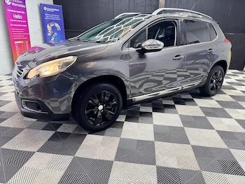 Used Peugeot 2008 2014 for sale - 76421942: Photo