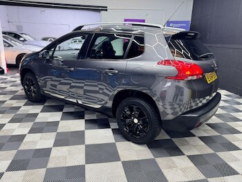 Used Peugeot 2008 2014 for sale - 75906607: Photo