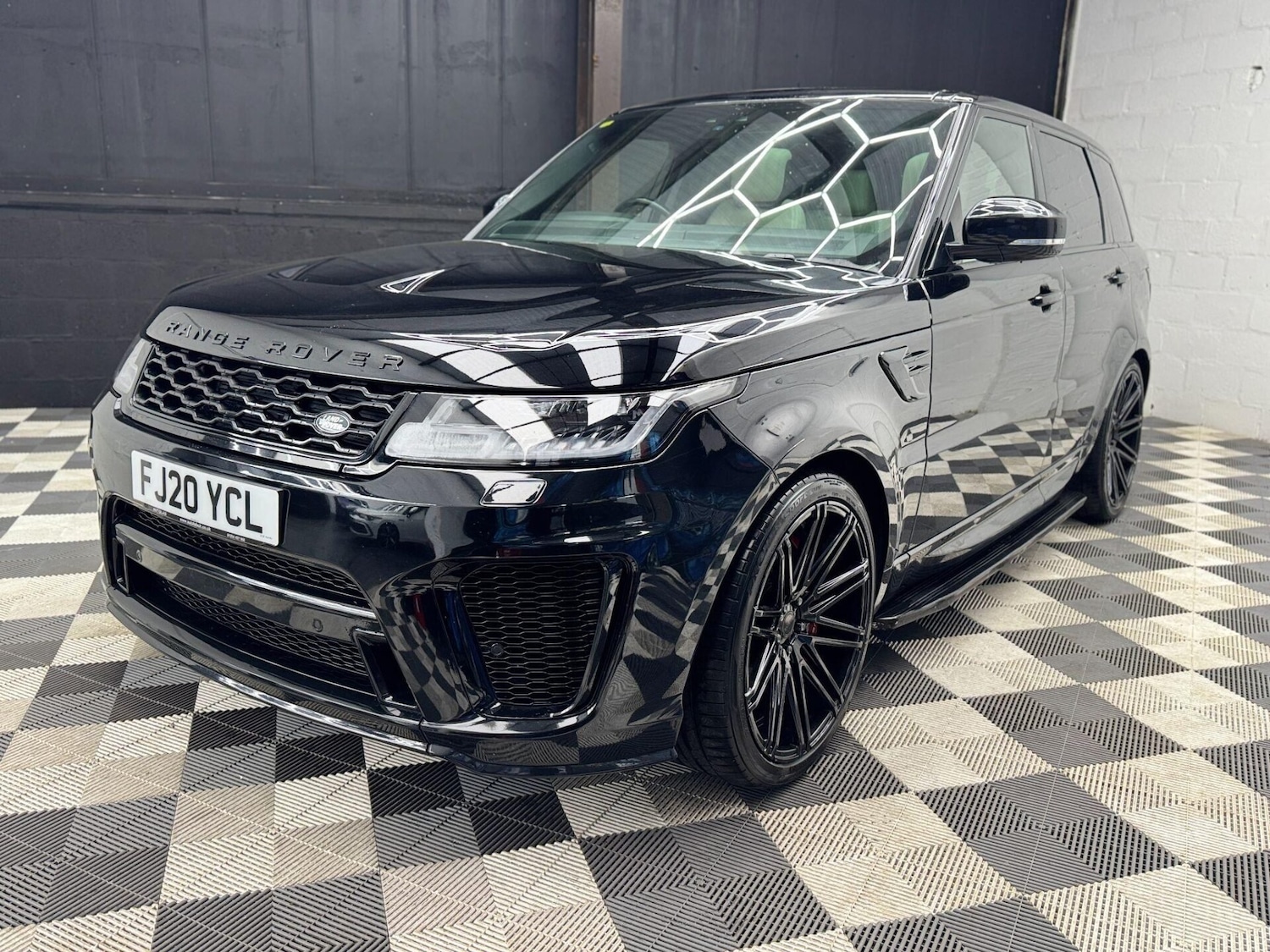 Used Land Rover Range Rover Sport 2020 for sale - 76651145: Photo 3