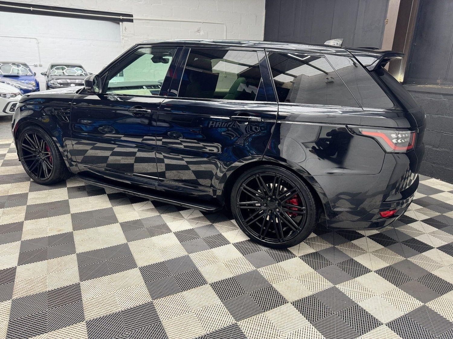 Used Land Rover Range Rover Sport 2020 for sale - 76651145: Photo 4