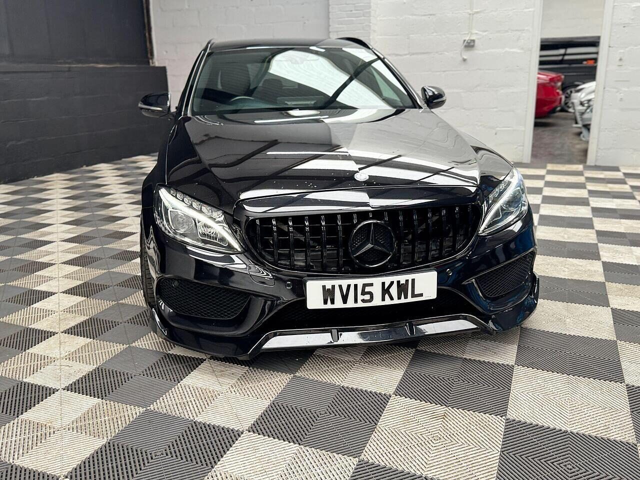 Used Mercedes-Benz C Class 2015 for sale - 76603817: Photo 10