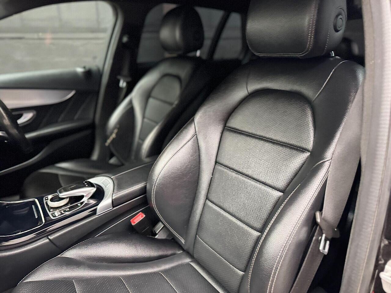 Used Mercedes-Benz C Class 2015 for sale - 76603817: Photo 43