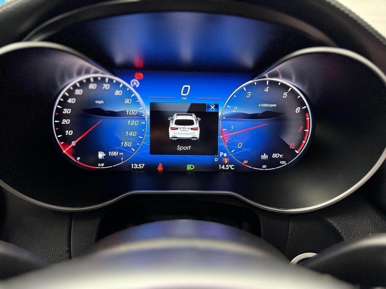 Used Mercedes-Benz C Class 2015 for sale - 76603817: Photo 55