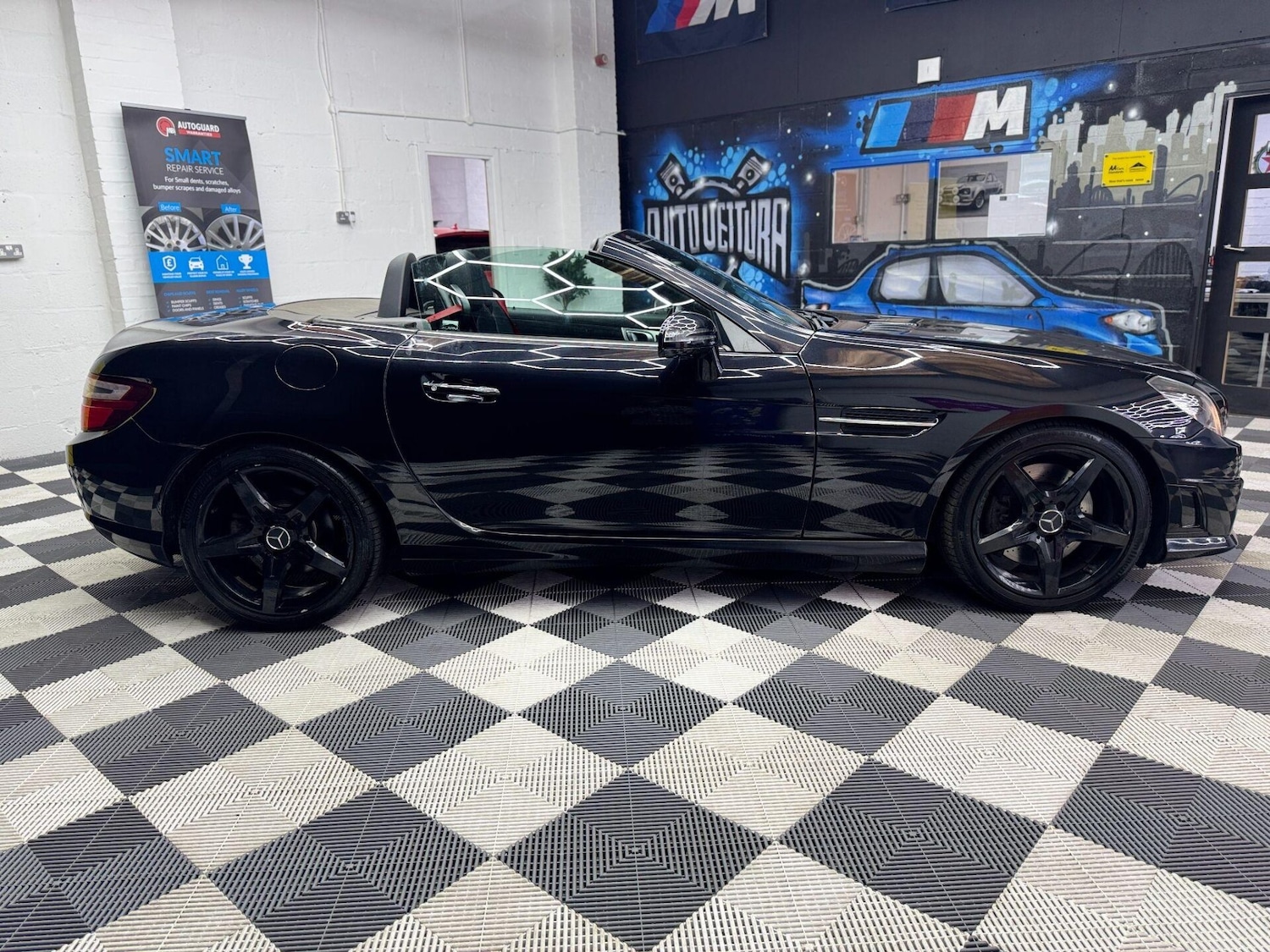 Used Mercedes-Benz SLK 2012 for sale - 75906551: Photo 13