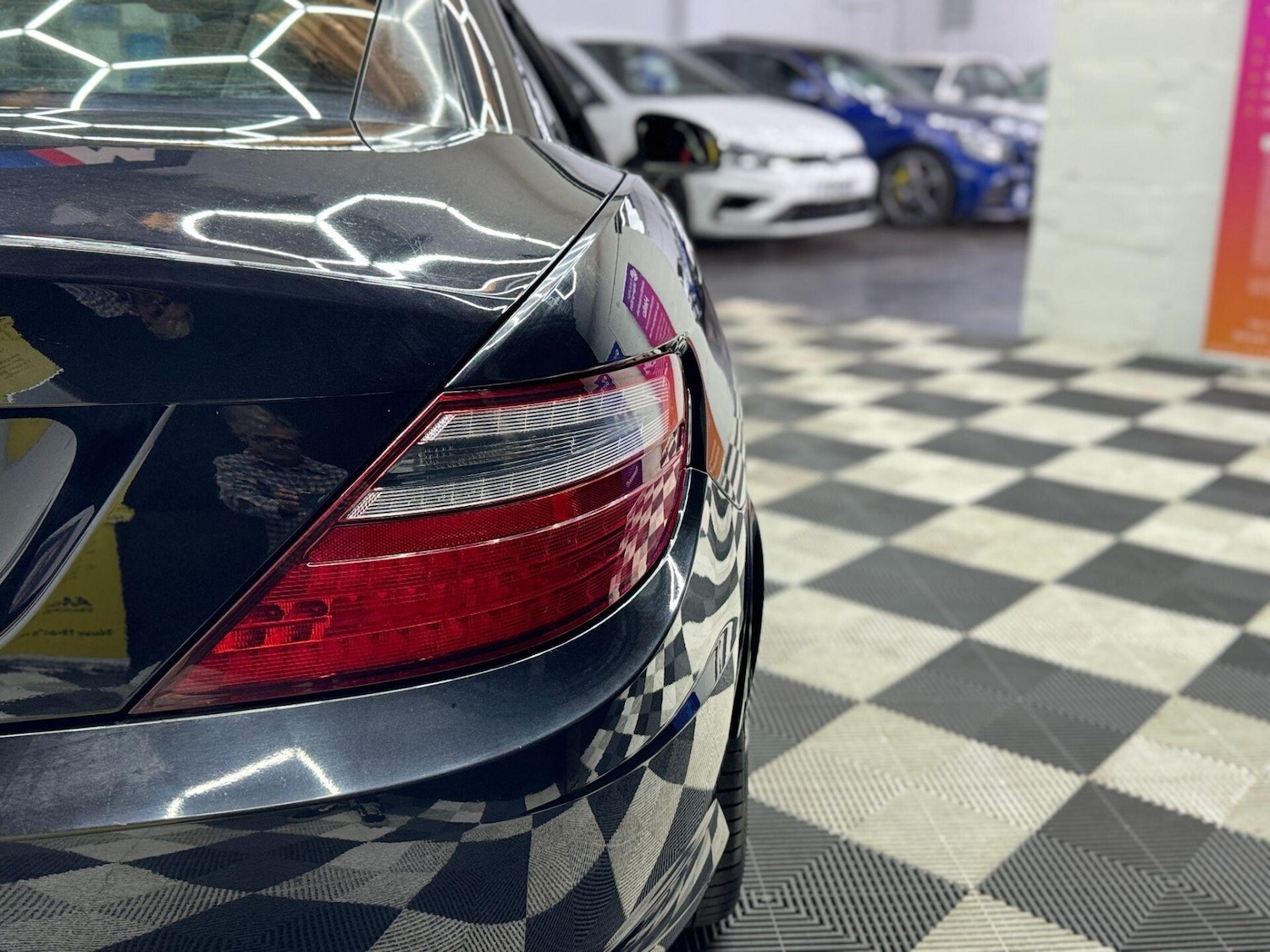 Used Mercedes-Benz SLK 2012 for sale - 75906551: Photo 25