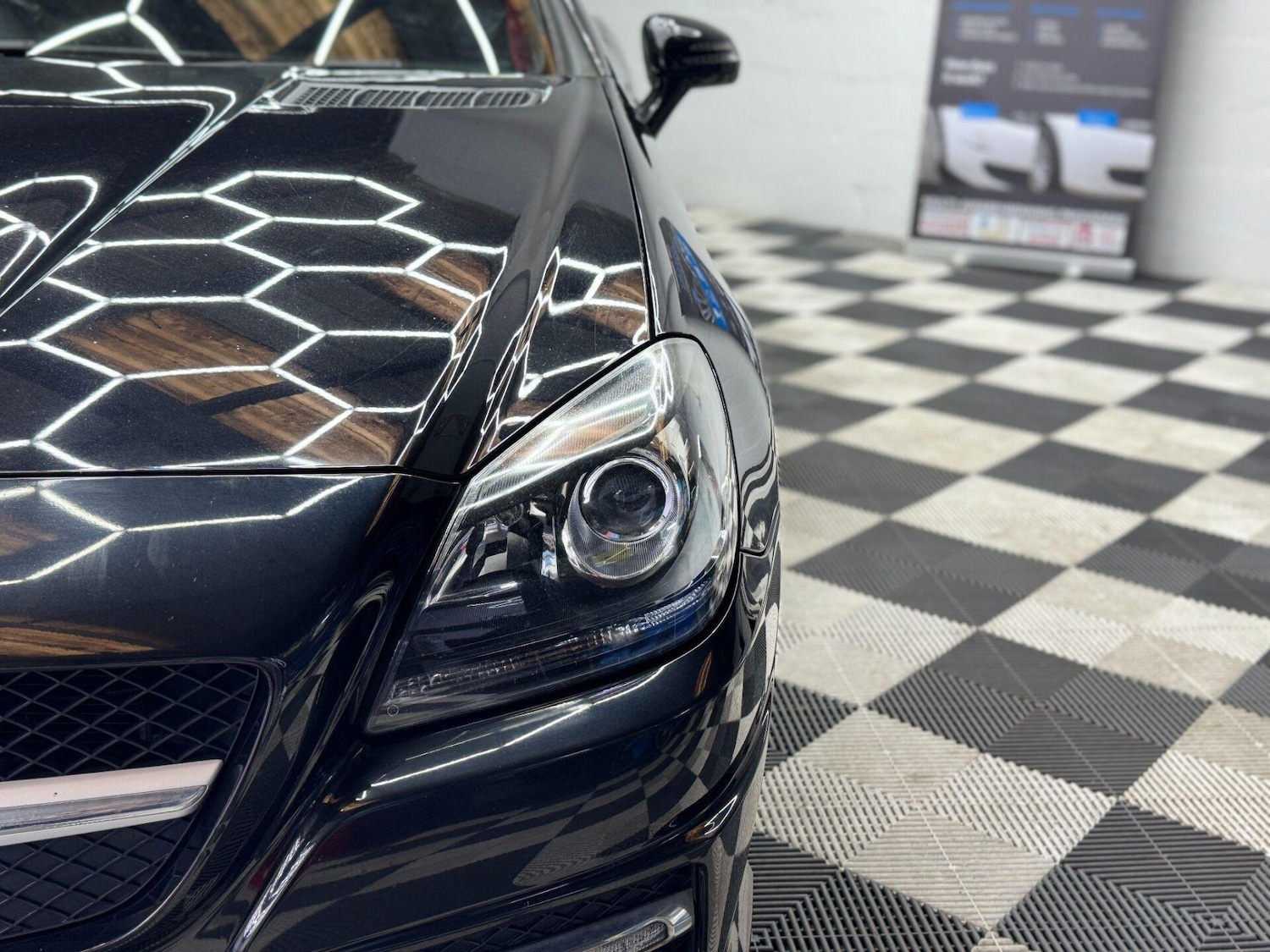 Used Mercedes-Benz SLK 2012 for sale - 75906551: Photo 26