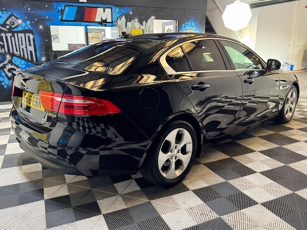 Used Jaguar XE 2016 for sale - 76224504: Photo 16