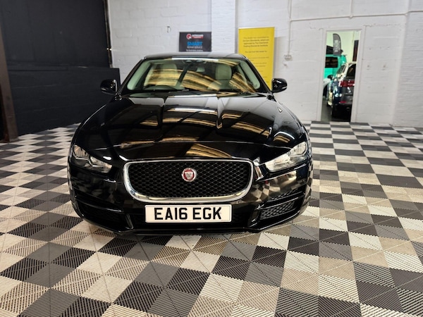 Used Jaguar XE 2016 for sale - 76224504: Photo 6