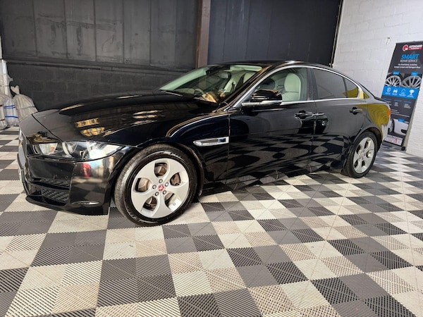 Used Jaguar XE 2016 for sale - 76224504: Photo 9