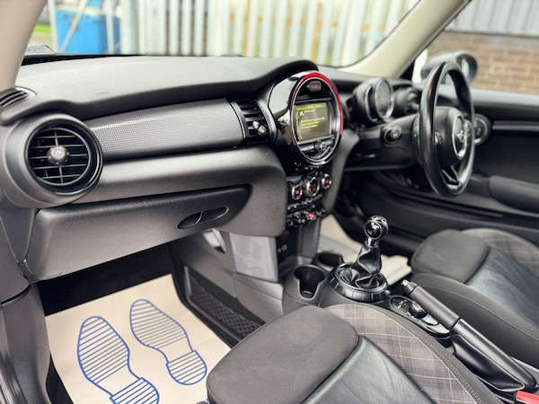 Used MINI Hatch 2017 for sale - 76194622: Photo 17
