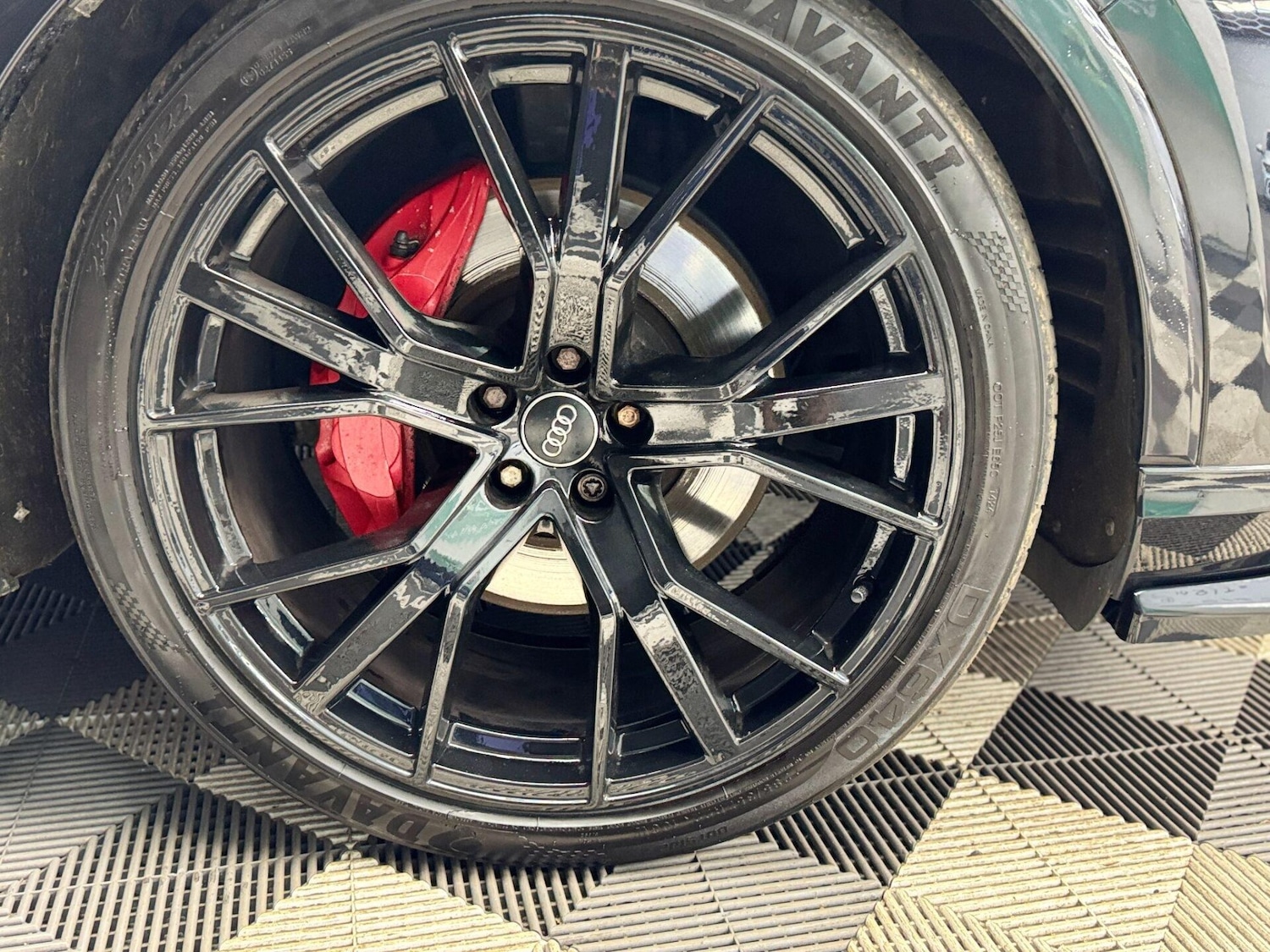 Used Audi Q7 2018 for sale - 77208697: Photo 32