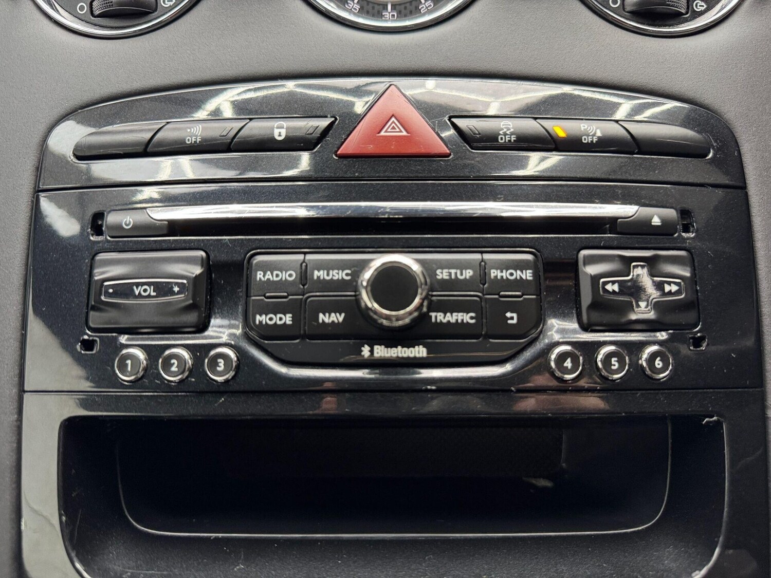 Used Peugeot RCZ 2014 for sale - 77355098: Photo 40