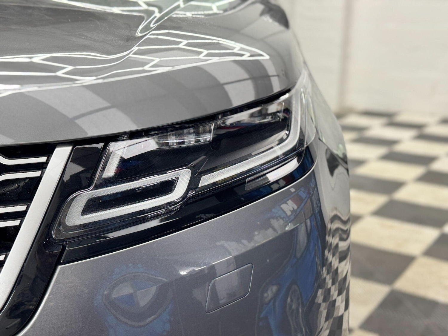 Used Land Rover Range Rover Velar 2019 for sale - 76589108: Photo 10