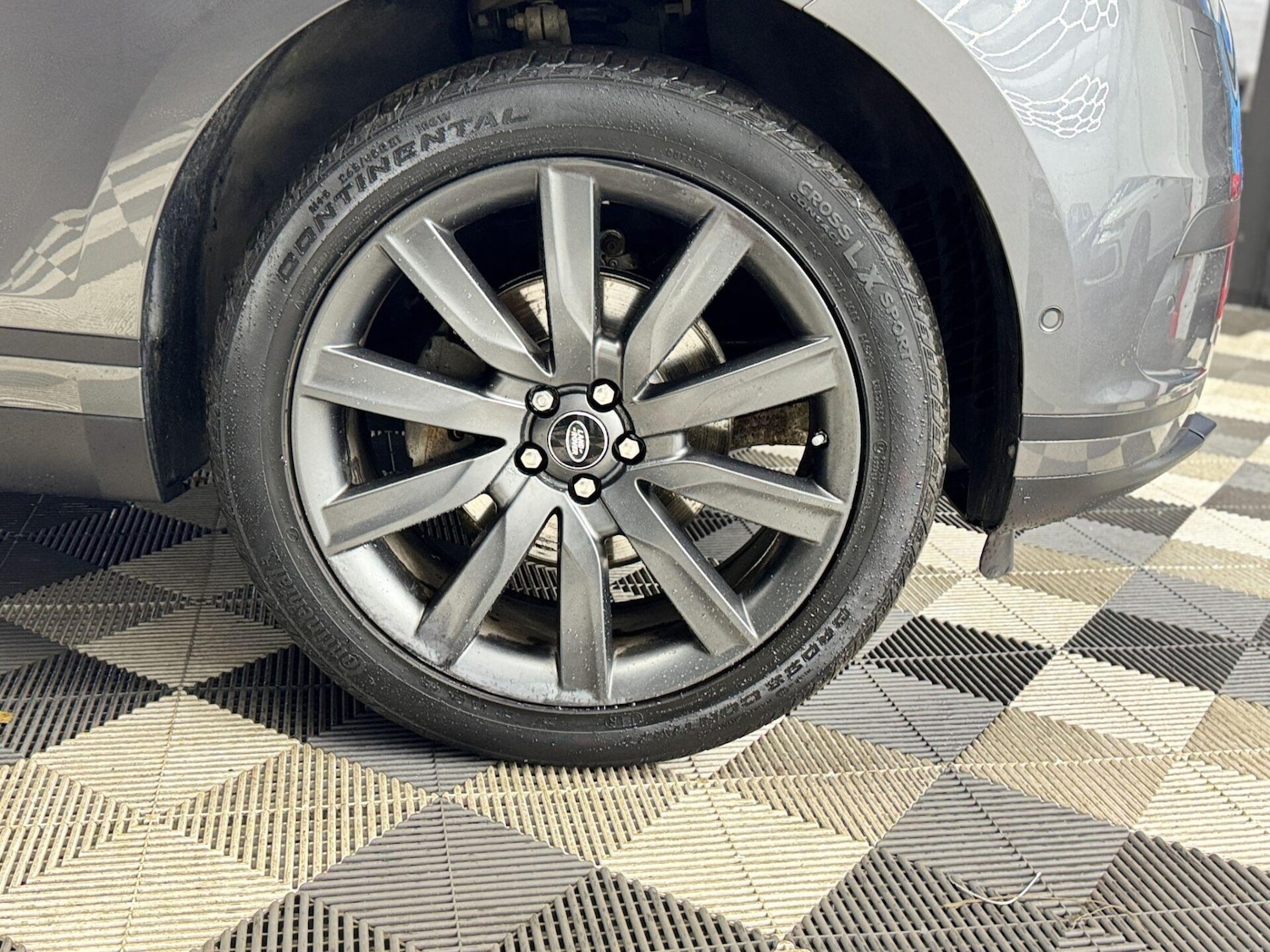 Used Land Rover Range Rover Velar 2019 for sale - 76589108: Photo 31