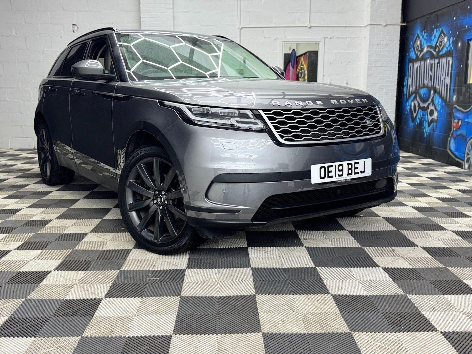 Used Land Rover Range Rover Velar 2019 for sale - 76589108: Photo 4
