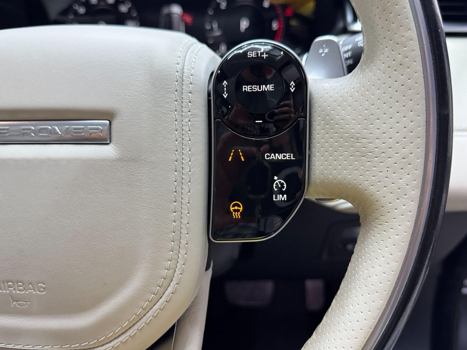 Used Land Rover Range Rover Velar 2019 for sale - 76589108: Photo 52