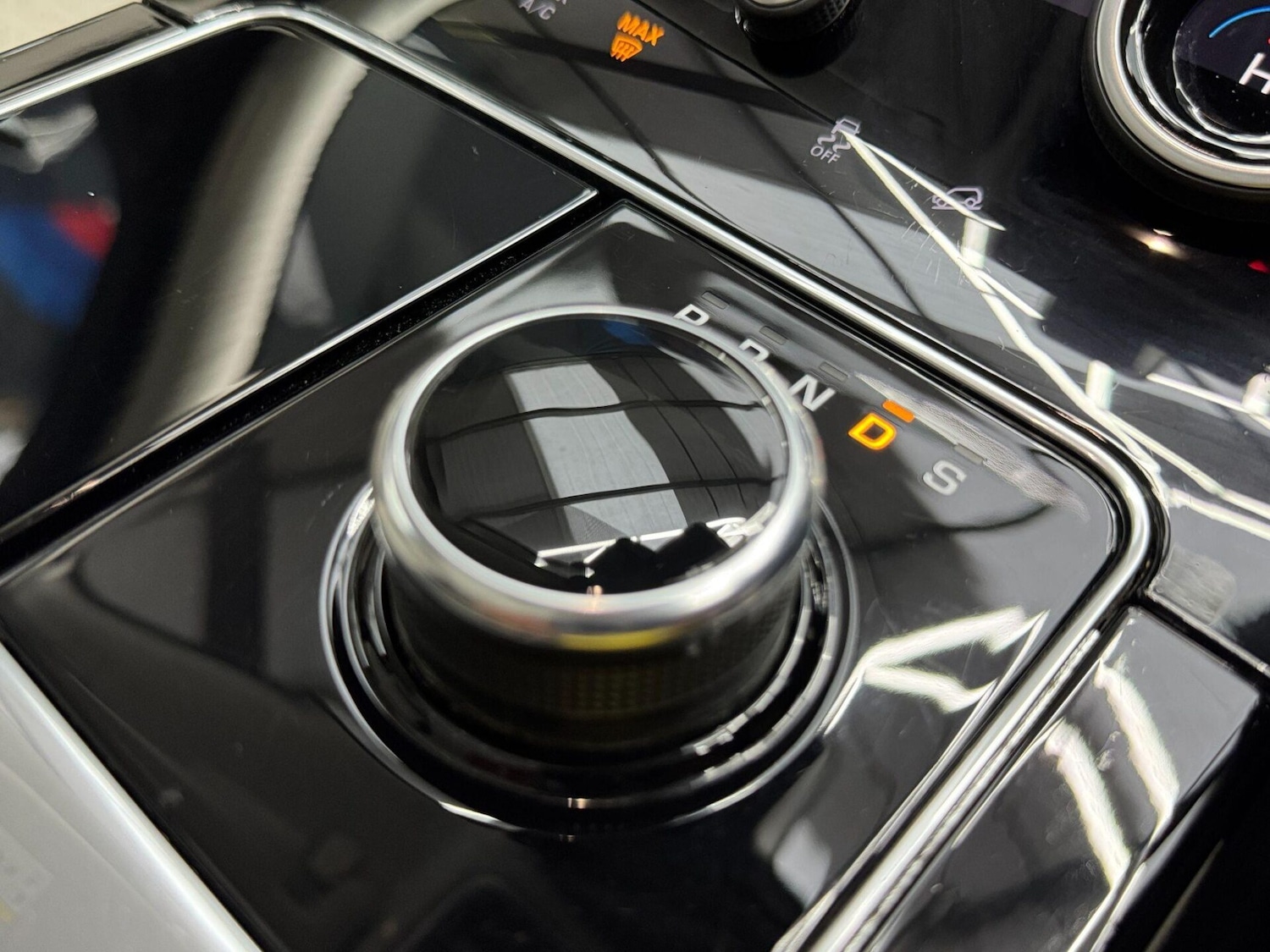 Used Land Rover Range Rover Velar 2019 for sale - 76589108: Photo 54