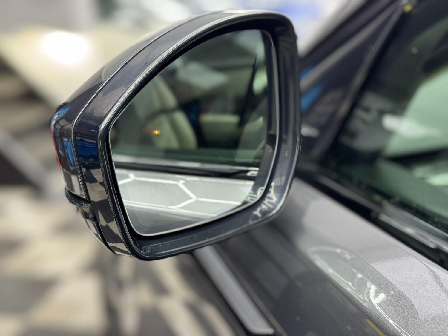 Used Land Rover Range Rover Velar 2019 for sale - 76589108: Photo 70