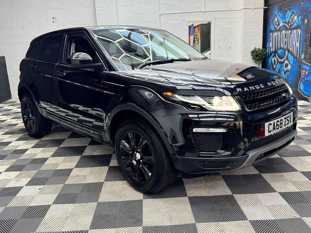 Used Land Rover Range Rover Evoque 2019 for sale - 76945447: Photo 1