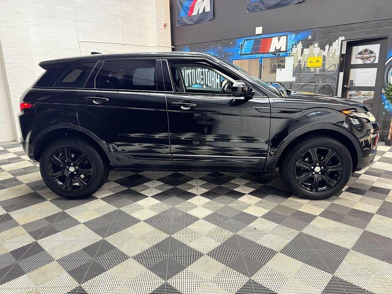 Used Land Rover Range Rover Evoque 2019 for sale - 76945447: Photo 13