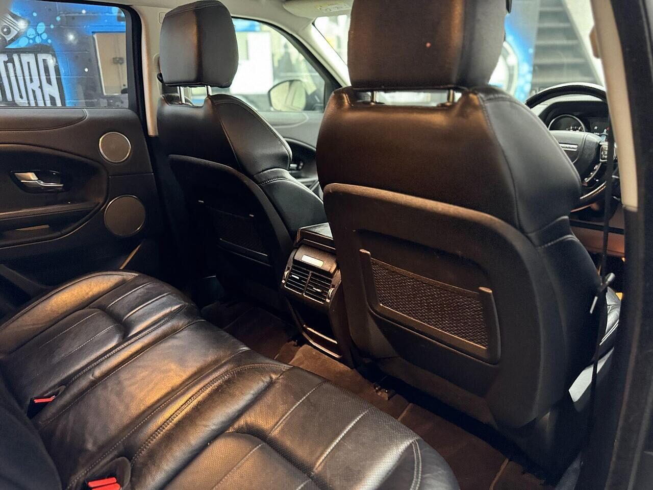 Used Land Rover Range Rover Evoque 2019 for sale - 76945447: Photo 31