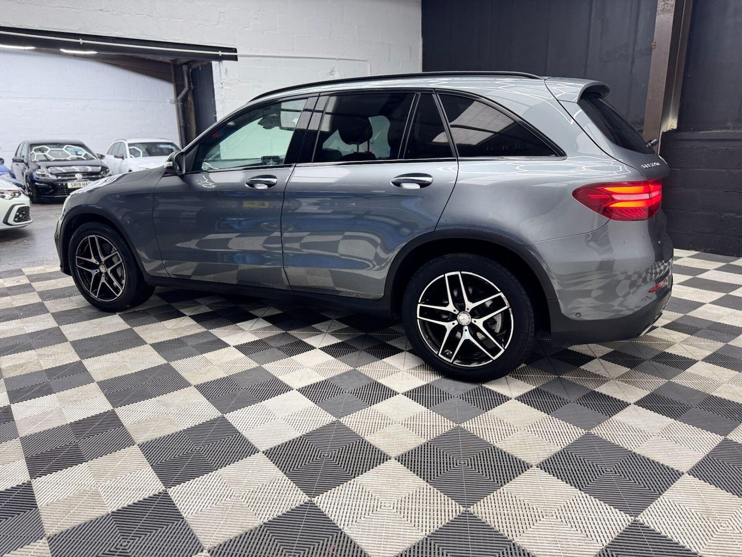Used Mercedes-Benz GLC 2016 for sale - 76589102: Photo 12