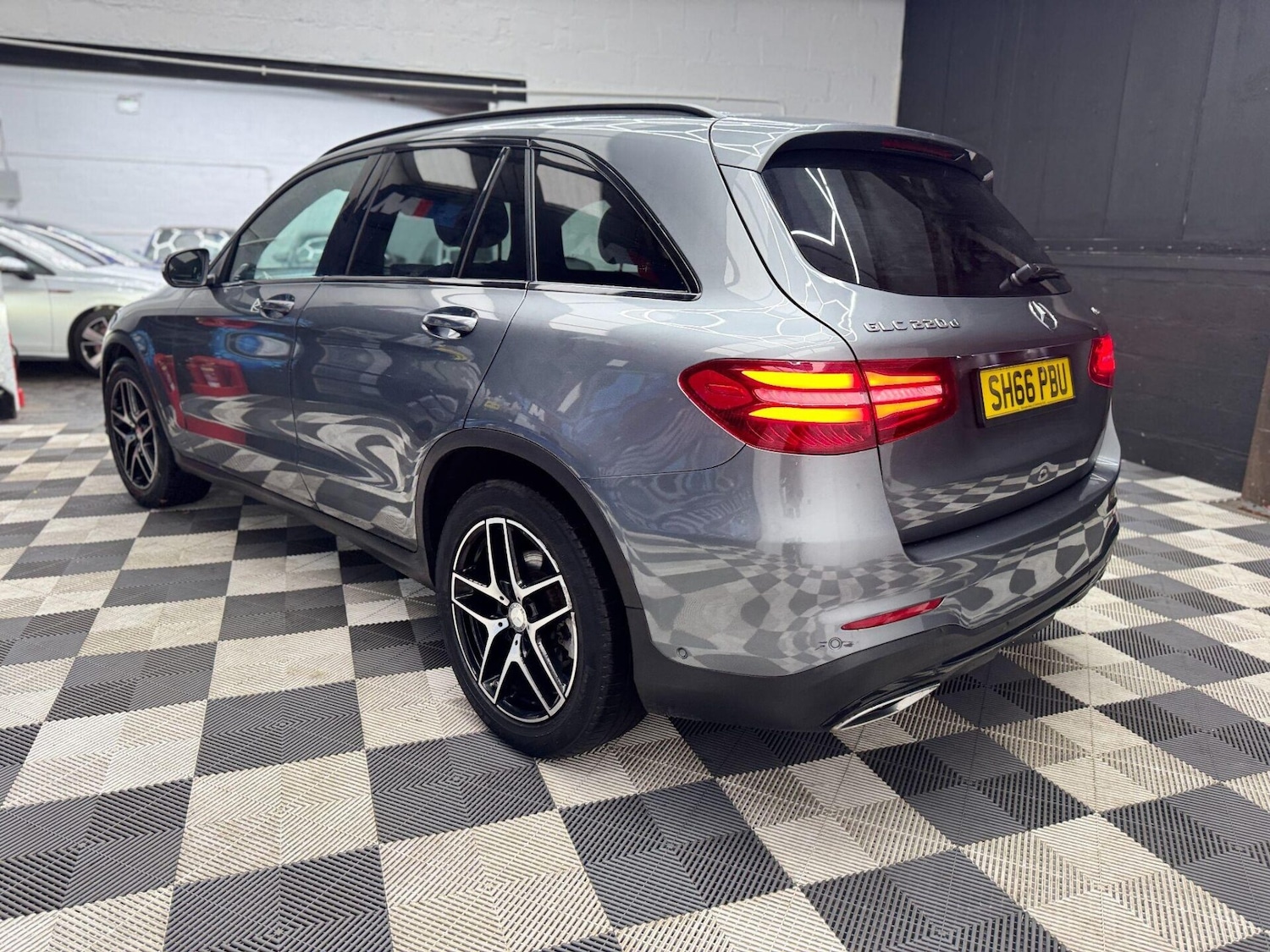 Used Mercedes-Benz GLC 2016 for sale - 76589102: Photo 16