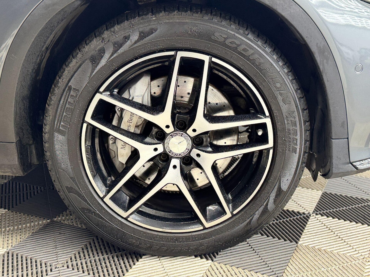 Used Mercedes-Benz GLC 2016 for sale - 76589102: Photo 32