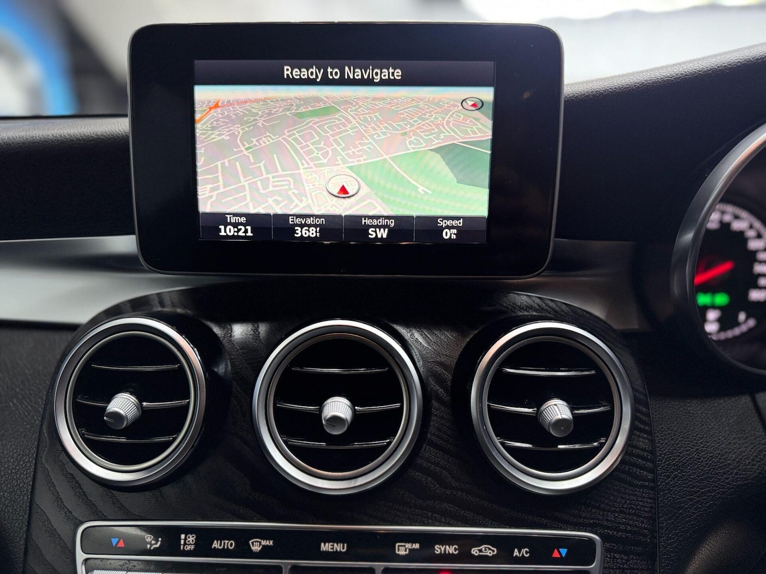 Used Mercedes-Benz GLC 2016 for sale - 76589102: Photo 40