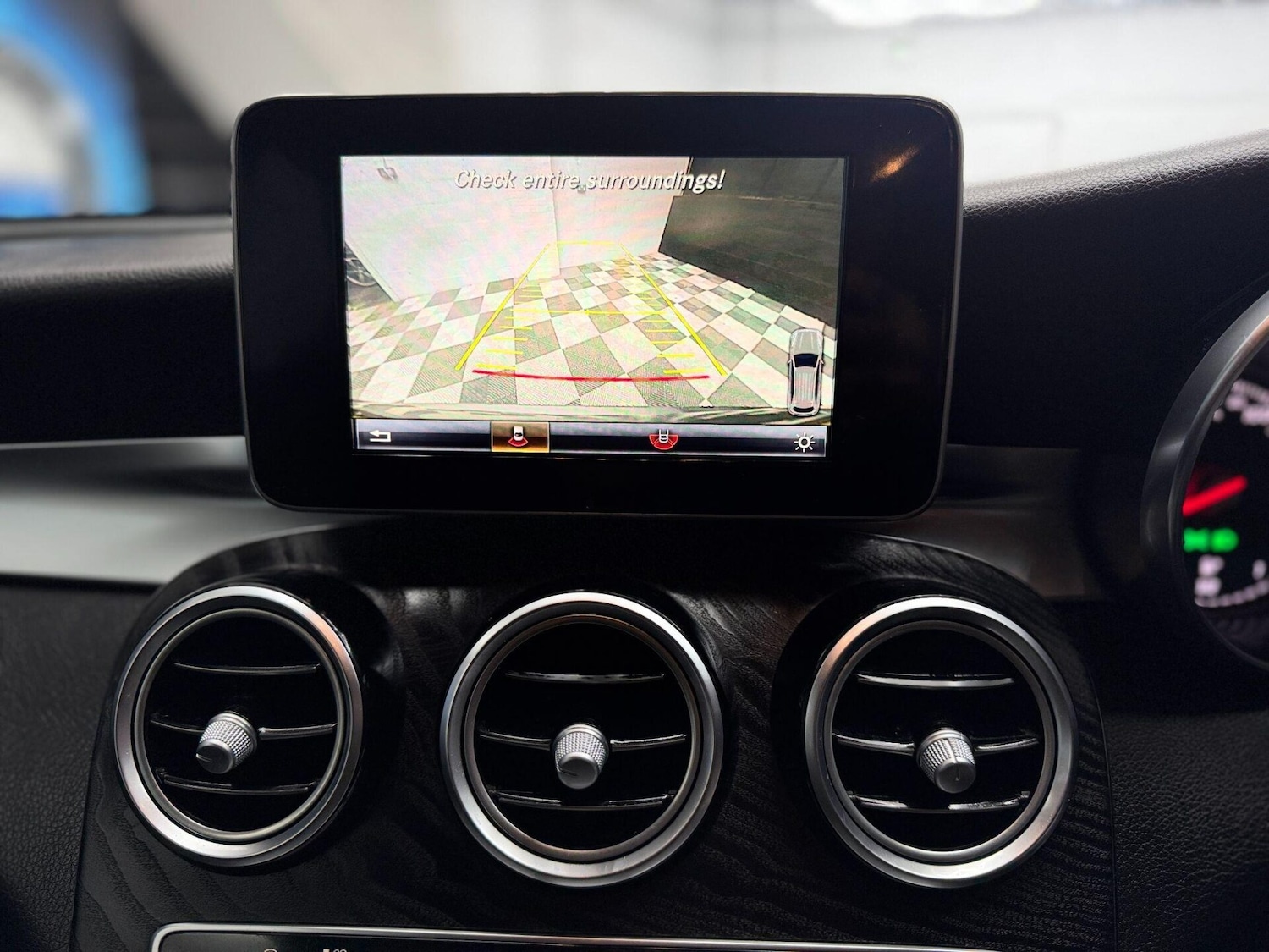 Used Mercedes-Benz GLC 2016 for sale - 76589102: Photo 41