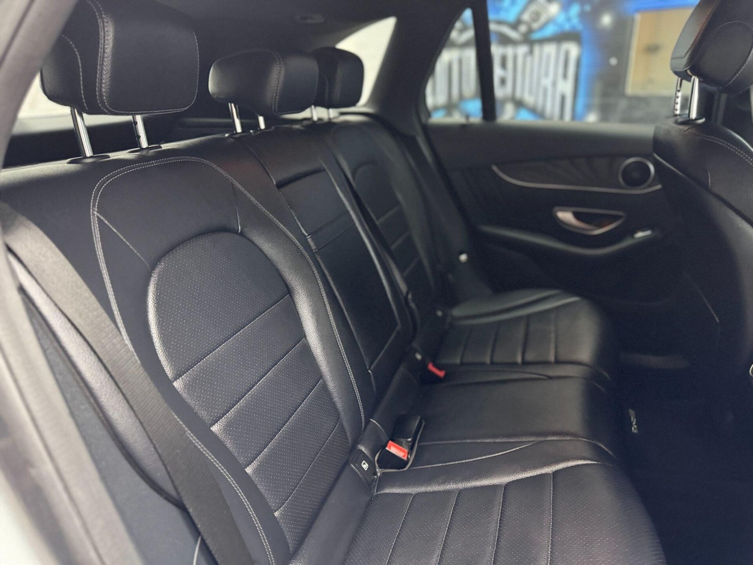 Used Mercedes-Benz GLC 2016 for sale - 76589102: Photo 46