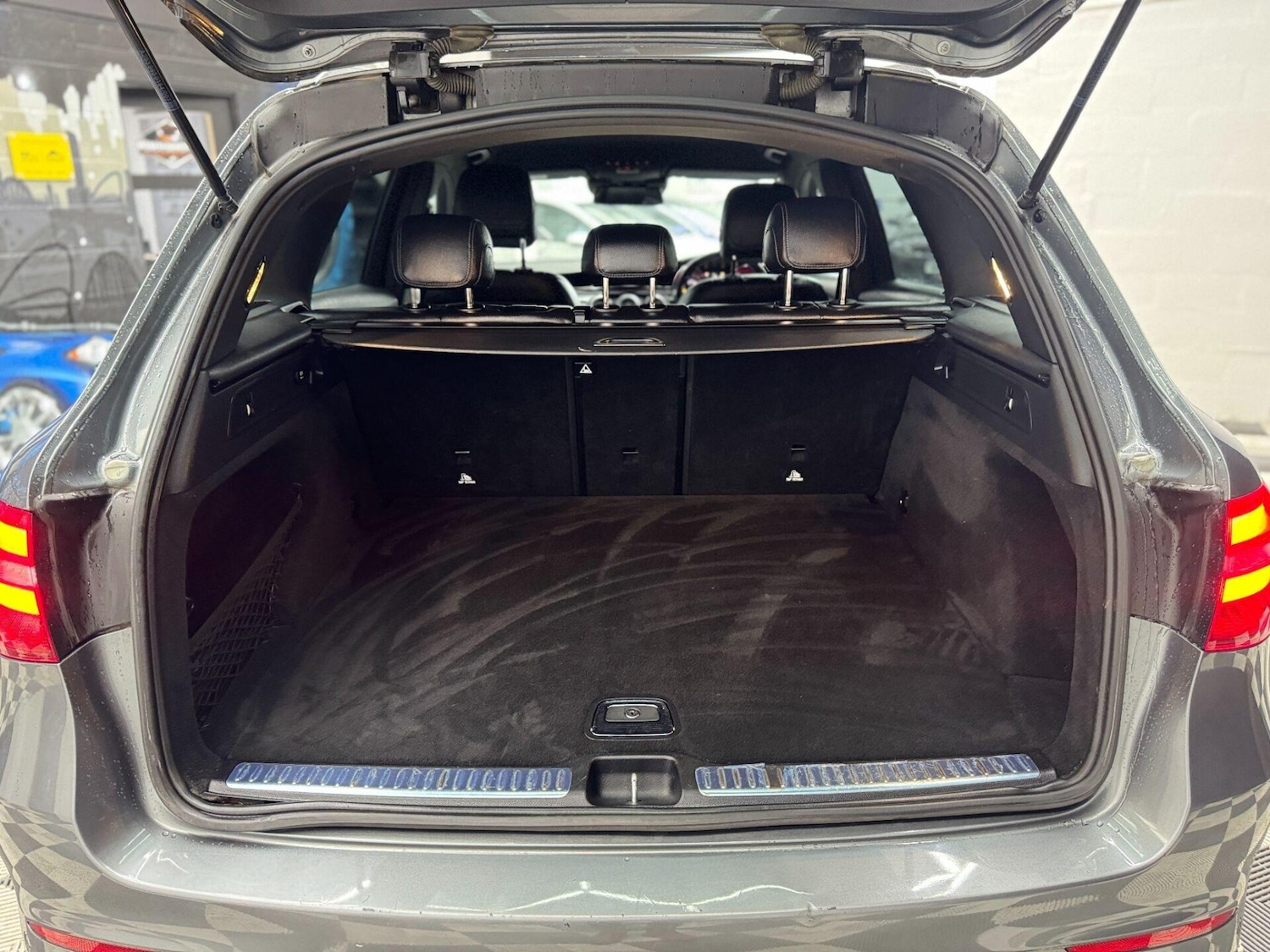 Used Mercedes-Benz GLC 2016 for sale - 76589102: Photo 48