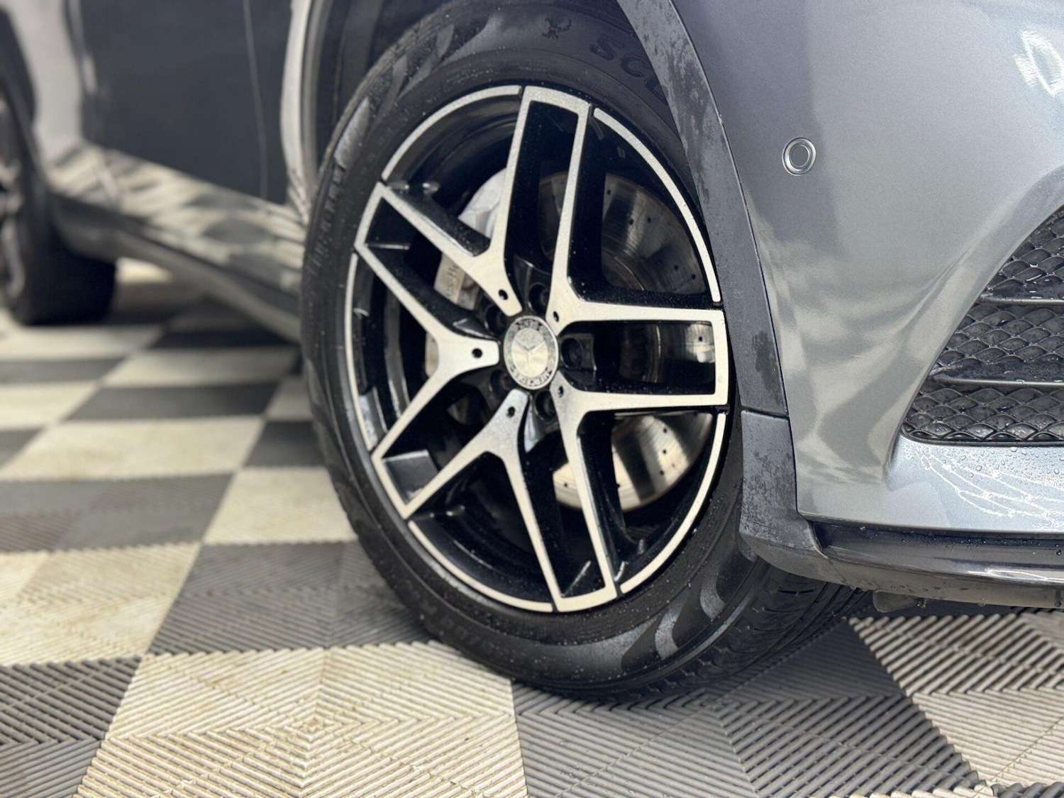 Used Mercedes-Benz GLC 2016 for sale - 76589102: Photo 5