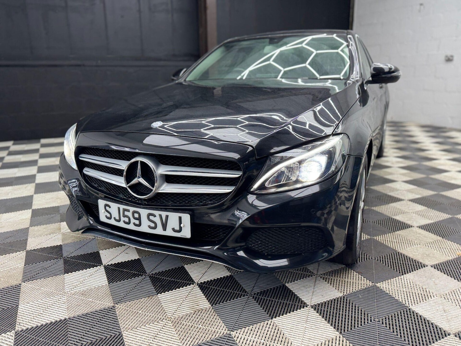 Used Mercedes-Benz C Class 2016 for sale - 76589096: Photo 11