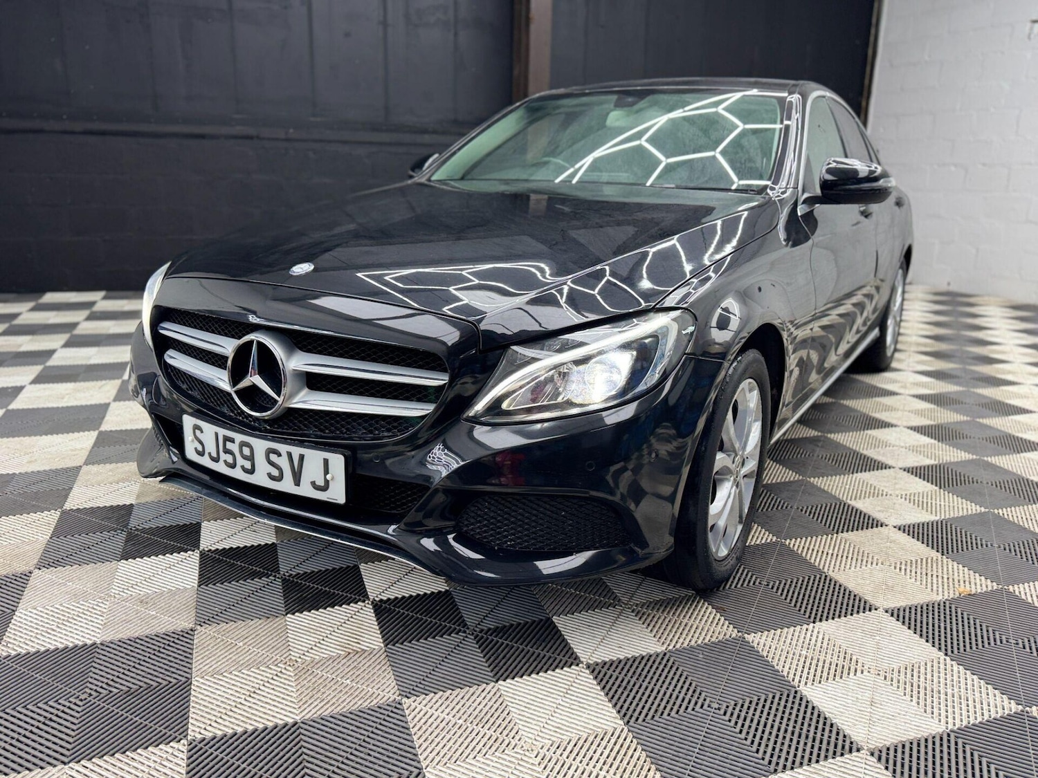 Used Mercedes-Benz C Class 2016 for sale - 76589096: Photo 12