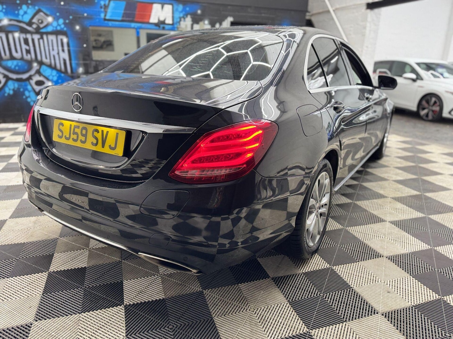 Used Mercedes-Benz C Class 2016 for sale - 76589096: Photo 28