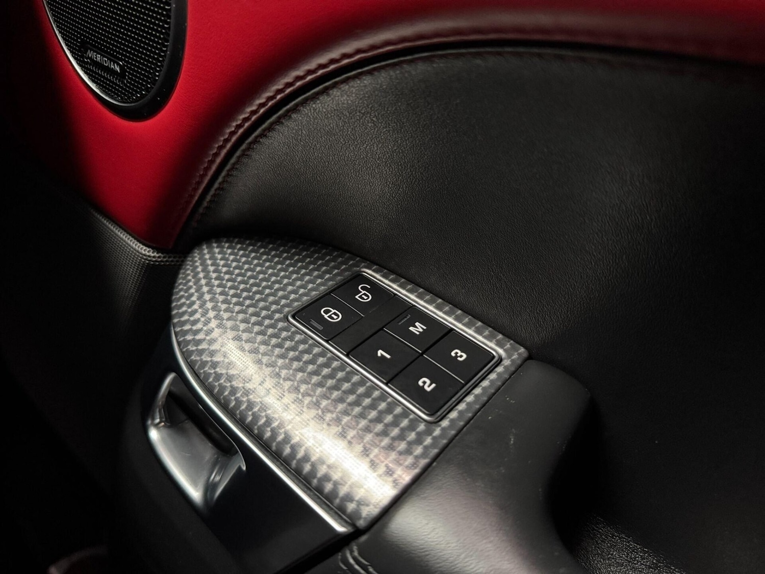 Used Land Rover Range Rover Sport 2018 for sale - 76508901: Photo 32