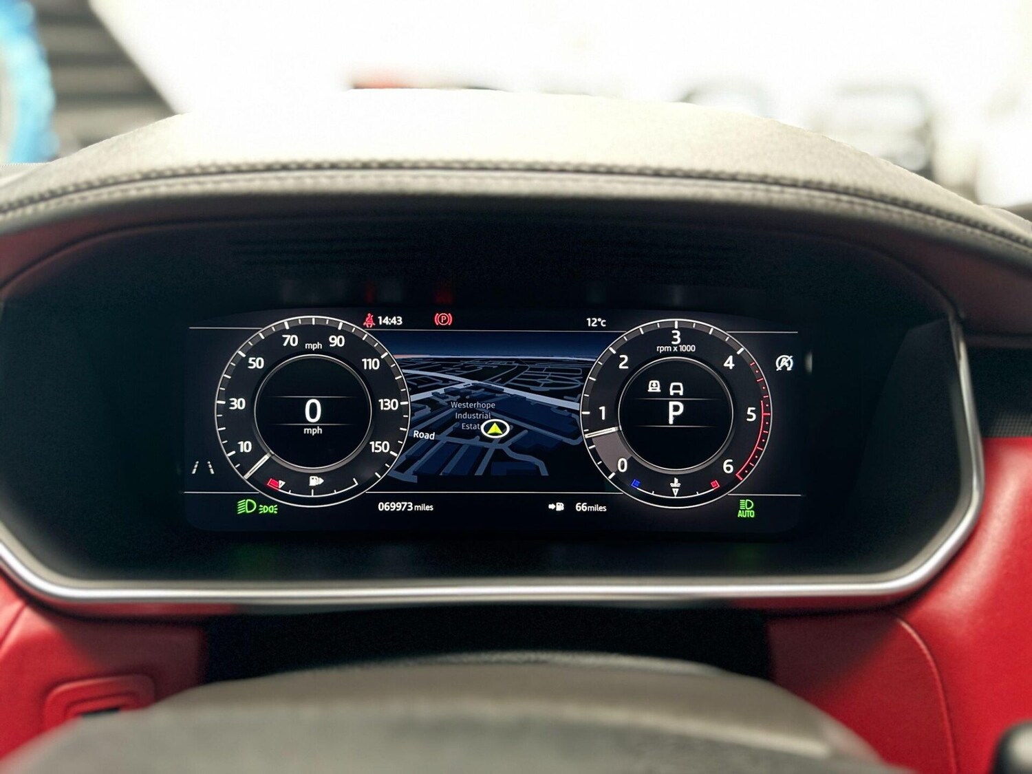 Used Land Rover Range Rover Sport 2018 for sale - 76508901: Photo 42