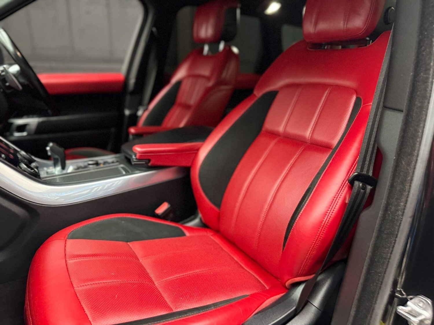 Used Land Rover Range Rover Sport 2018 for sale - 76508901: Photo 47