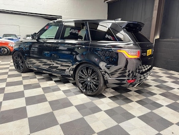 Used Land Rover Range Rover Sport 2018 for sale - 76508901: Photo