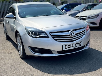 Vauxhall - Insignia