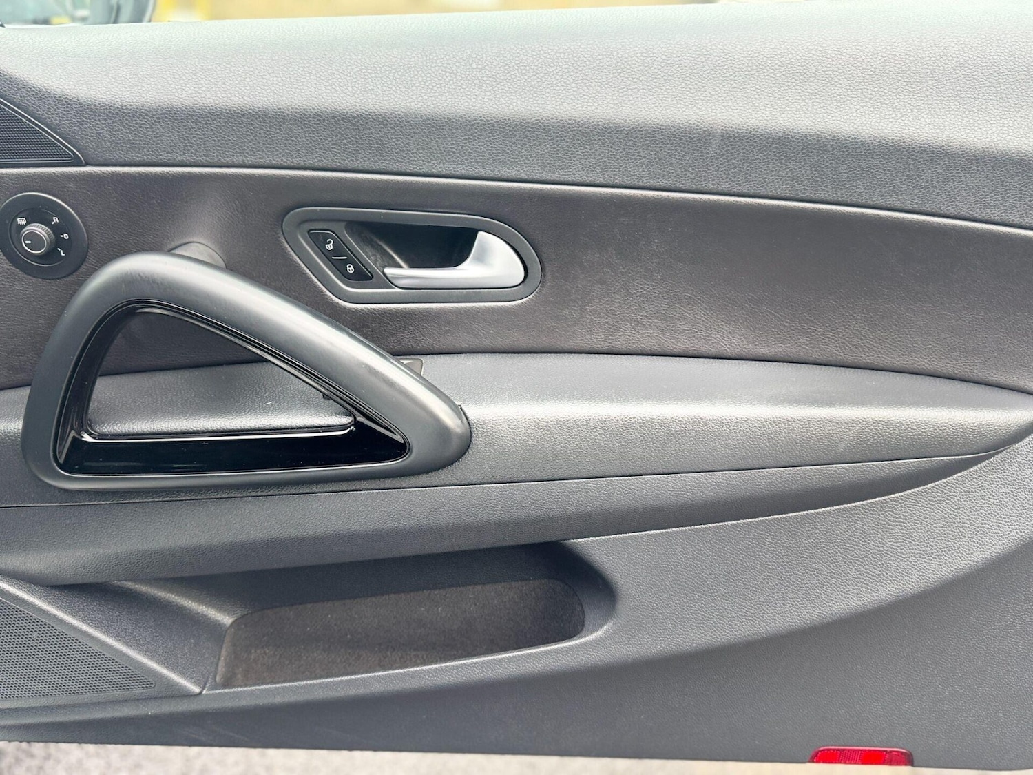Used Volkswagen Scirocco 2015 for sale - 76334357: Photo 27