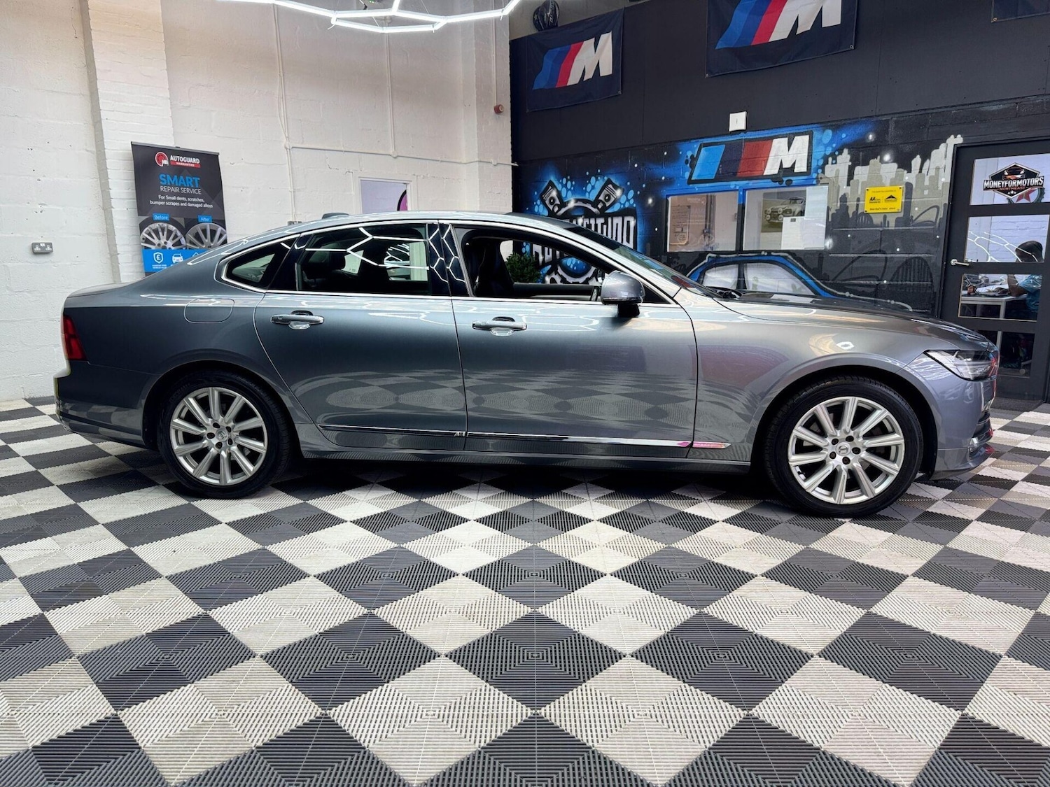 Used Volvo S90 2017 for sale - 76287059: Photo 24