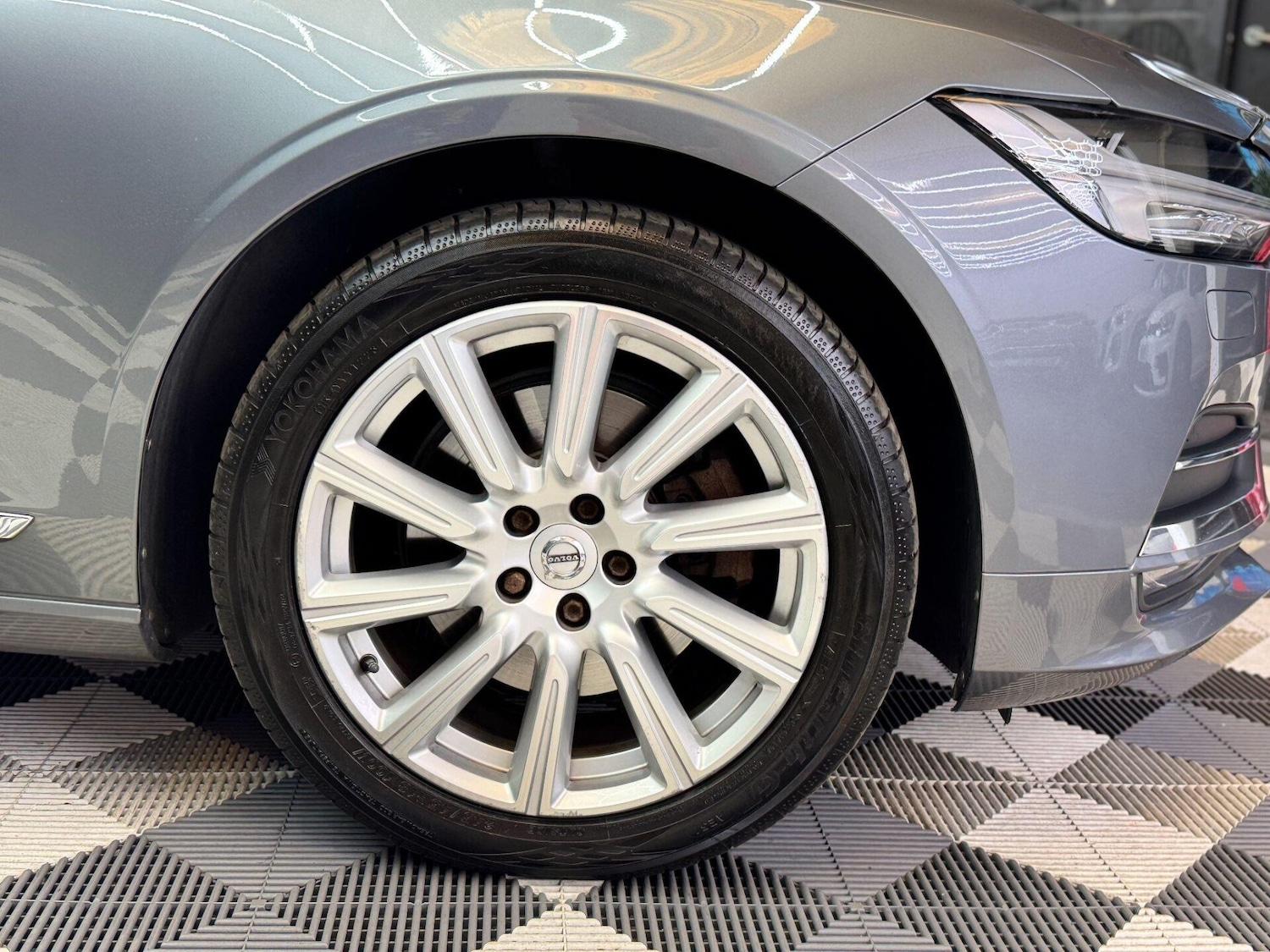 Used Volvo S90 2017 for sale - 76287059: Photo 25