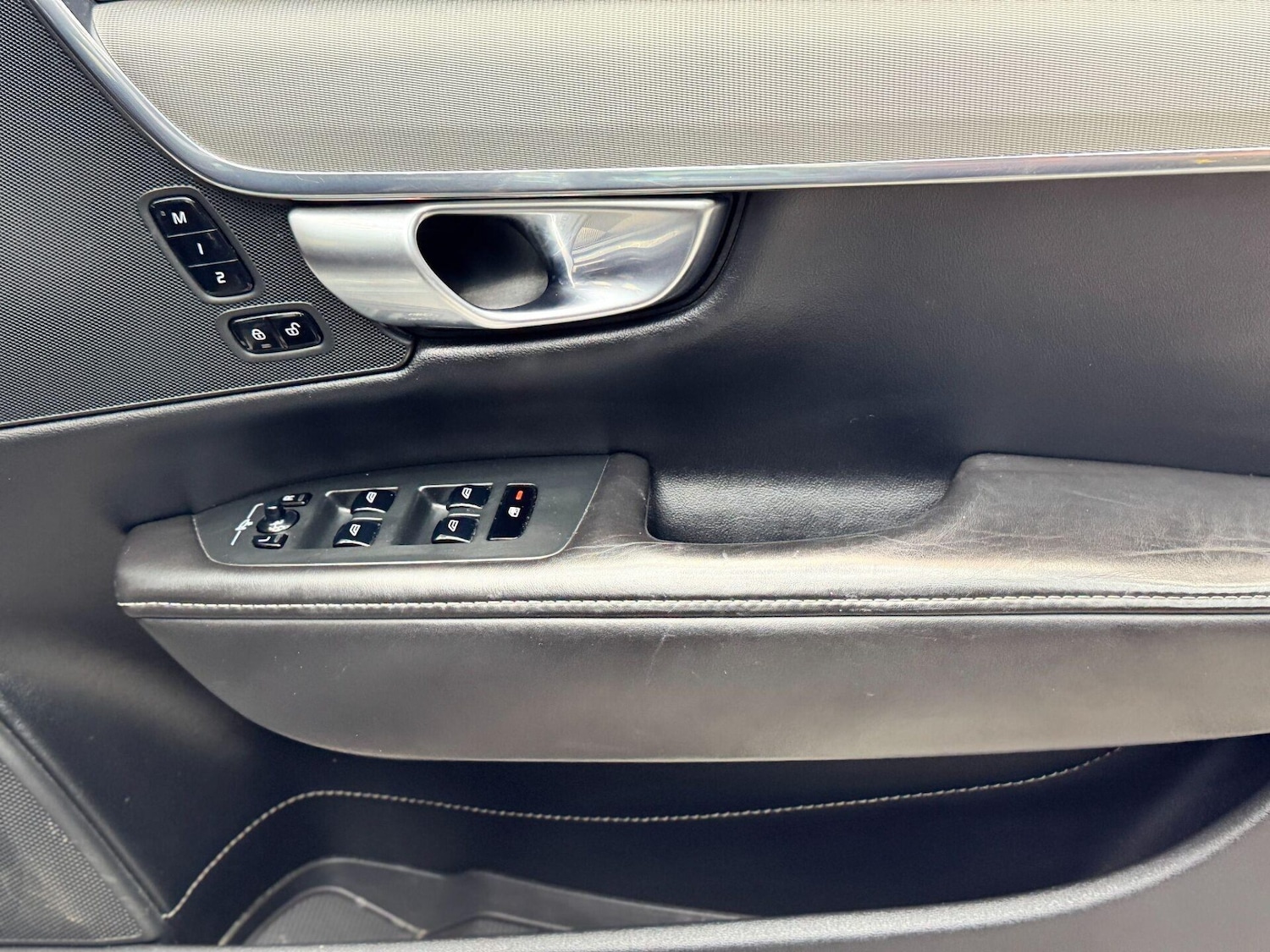 Used Volvo S90 2017 for sale - 76287059: Photo 29