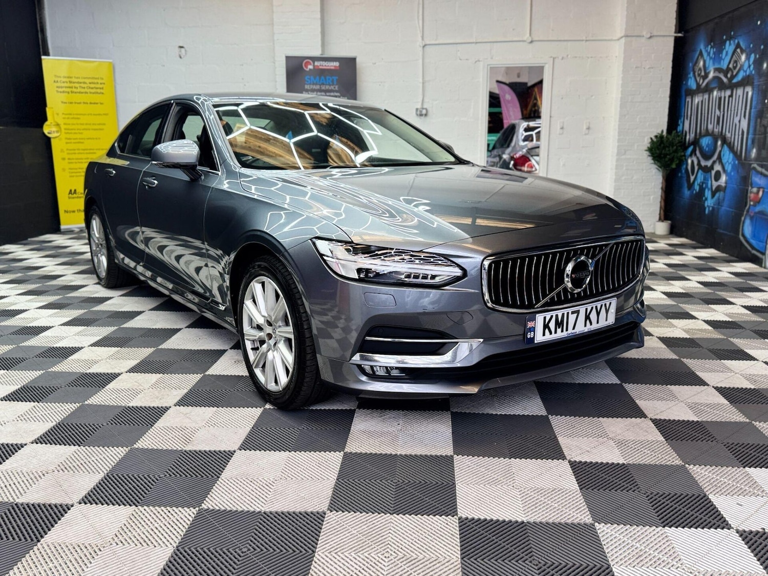 Used Volvo S90 2017 for sale - 76287059: Photo 5